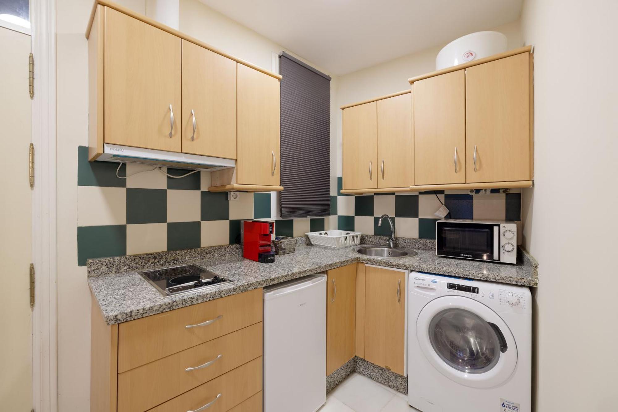 Apartamentos Y Lofts En Triana Севилья Экстерьер фото